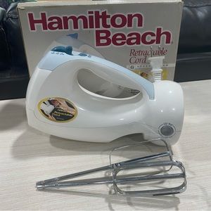 Hamilton Beach 6 speeds hand mixer